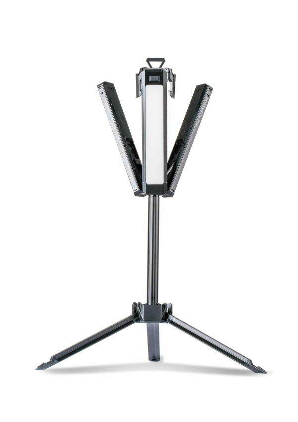 FOCO O LINTERNA LED DE CAMPING RECARGABLE. INCLUYE MESITA